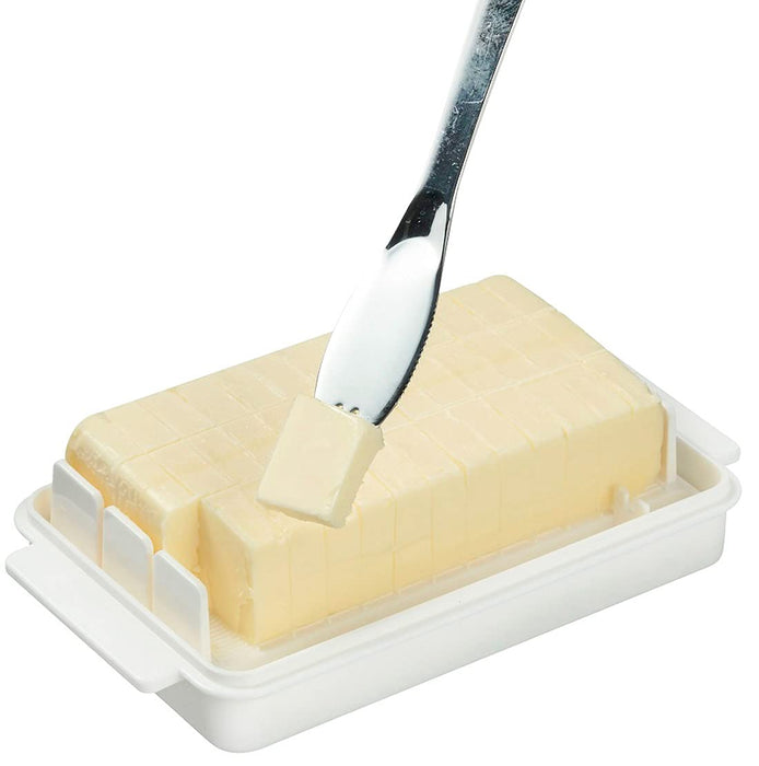 Skater Butter Case with Cutter Guide Disney Winnie the Pooh Design Btg1-A