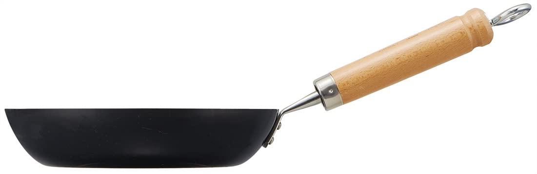 Skater Iron 20cm Frying Pan IH Gas Disney Winnie The Pooh Made in Japan