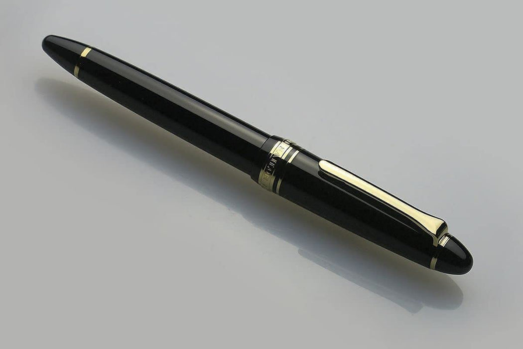 Sailor Fountain Pen Profit Casual Black Bold with Gold Trim 11-0570-620-Kiichin - The #1 Place for Japanese Goods in Your Hand!