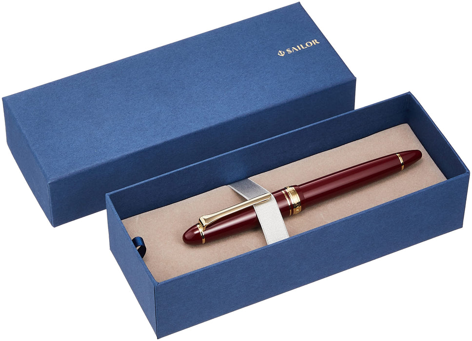 Sailor Fountain Pen Profit Casual Bold Gold Trim Red - Model 11-0570-630-Kiichin - The #1 Place for Japanese Goods in Your Hand!