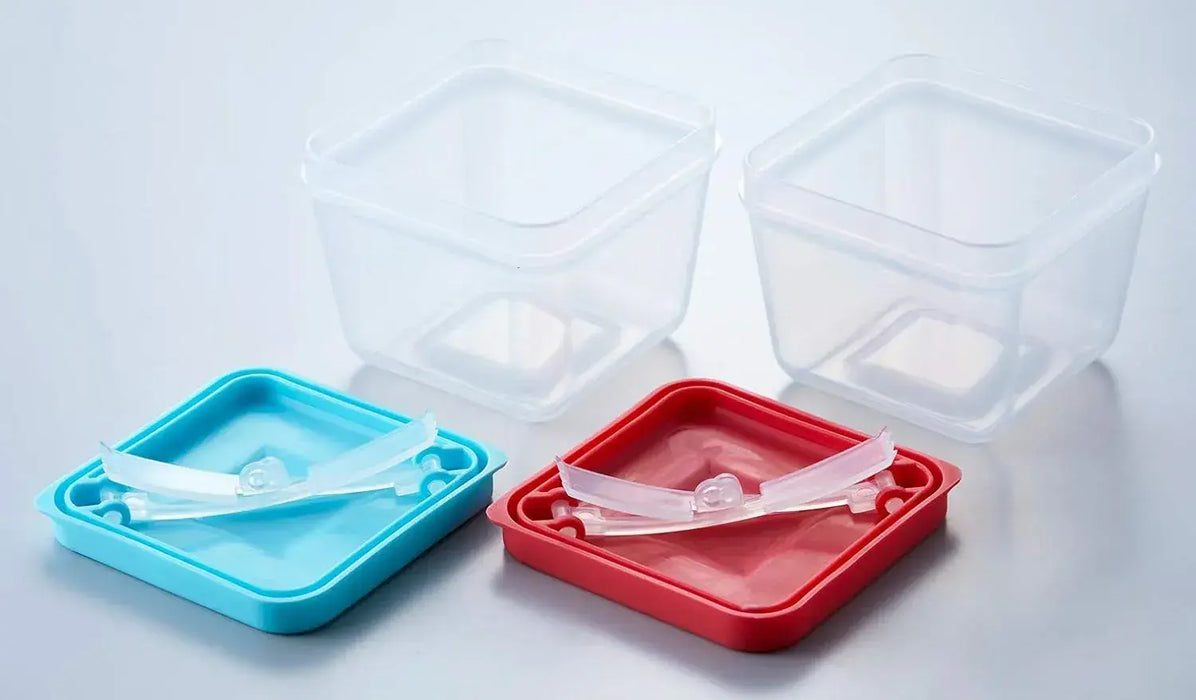 Smile Kids Storage Containers with Lids That Turn into Tongs