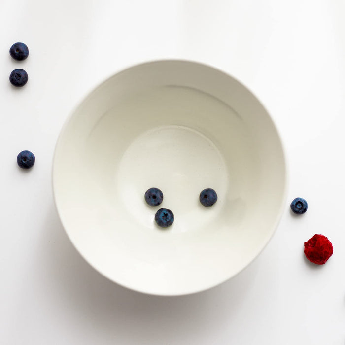 Aito Ciel Bowl Plate 17x9.4cm White Minoyaki Udon Donburi 520118-Kiichin - The #1 Place for Japanese Goods in Your Hand!